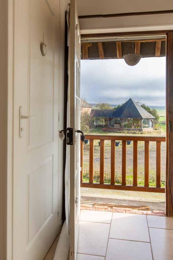 Couette & Confitures Bed & Breakfast Nojeon-en-Vexin Exterior foto